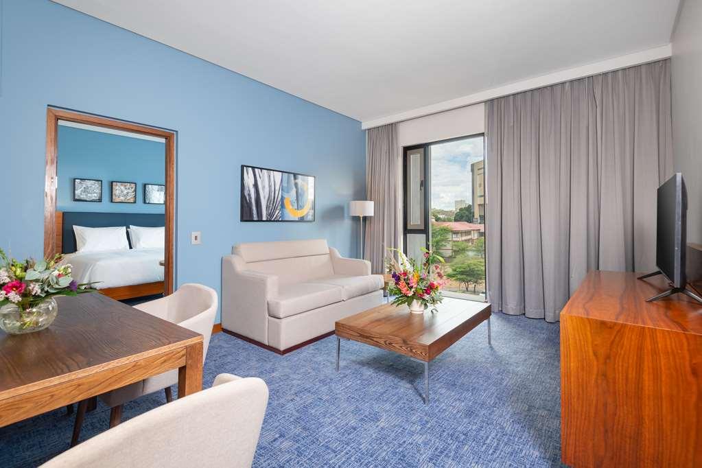 Hilton Garden Inn ווינדהוק חדר תמונה